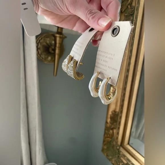 Anthropologie Gold and Cream Earring Duo - Picture 6 of 7